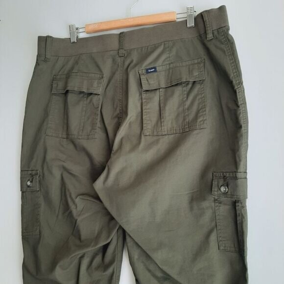 LEE Relaxed Fit Flex-to-go Mid-Rise Cargo Capri Pants Green Sz 18 - Picture 10 of 13
